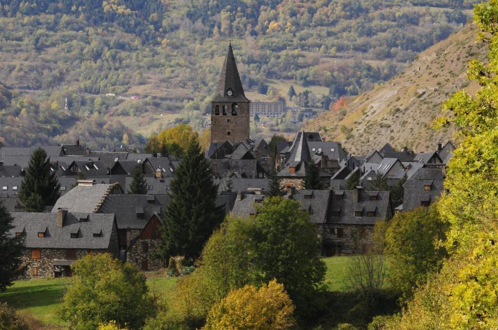 Hotel VilaGarós エクステリア 写真